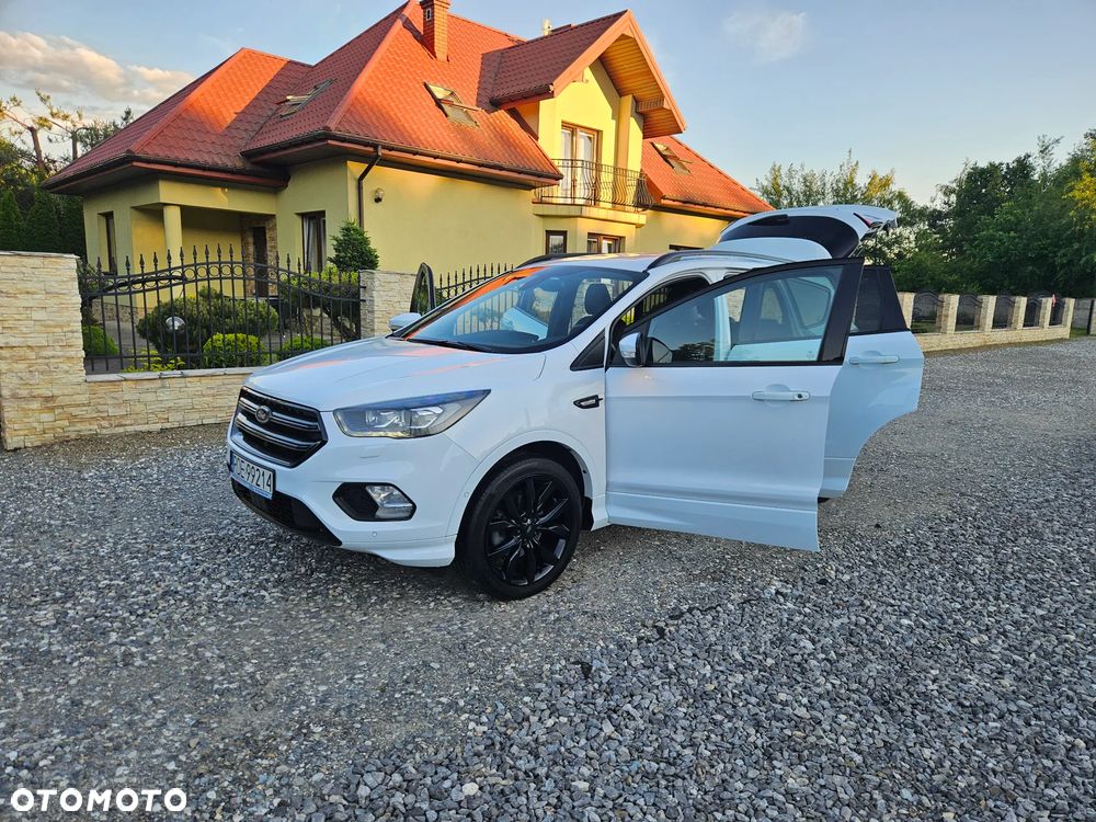 Ford Kuga - 19