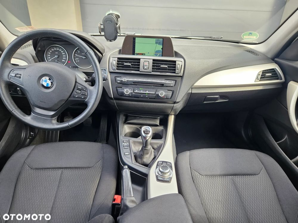 BMW Seria 1 114i - 9