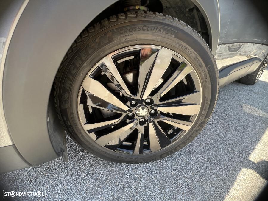 Peugeot 3008 1.6 Hybrid4 GT Pack e-EAT8 - 16