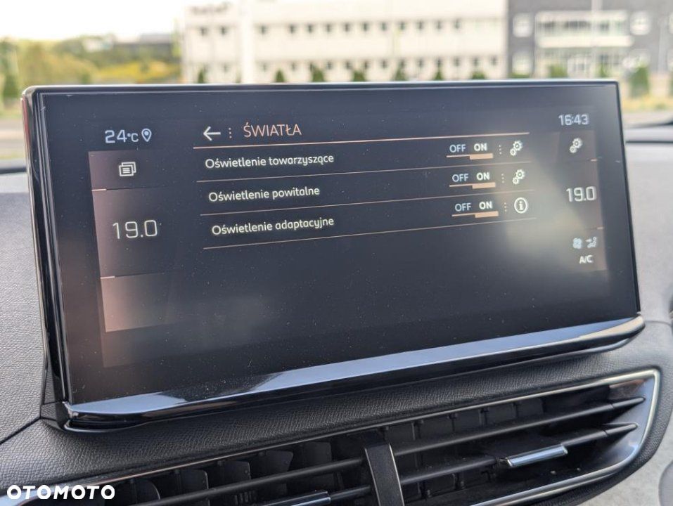 Peugeot 3008 - 24