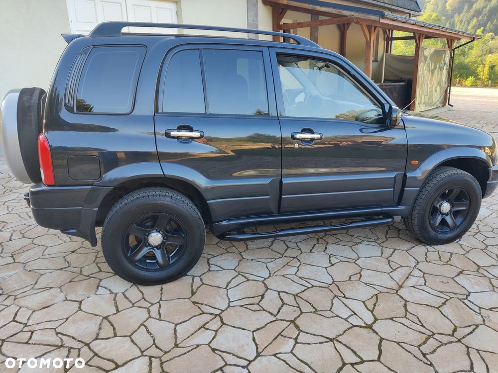 Suzuki Grand Vitara 2.5 V6 Comfort - 1
