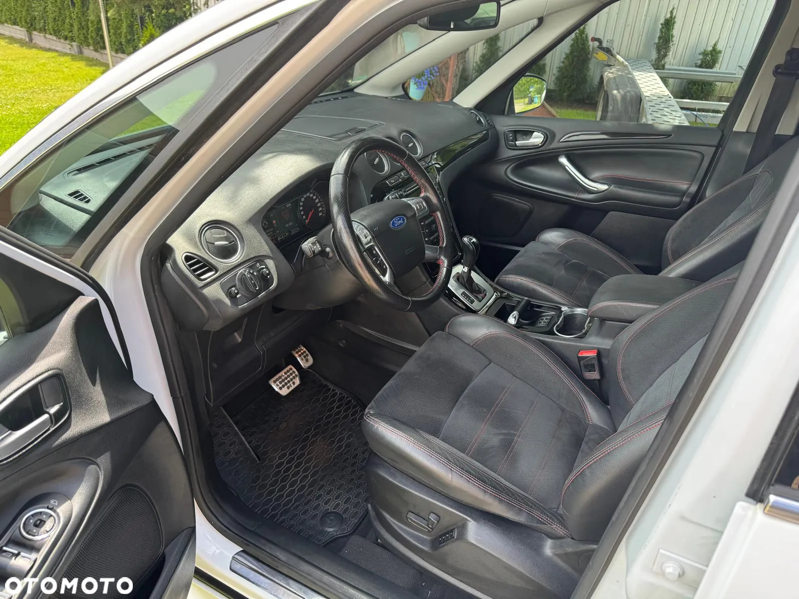 Ford S-Max 2.0 TDCi DPF Titanium - 28
