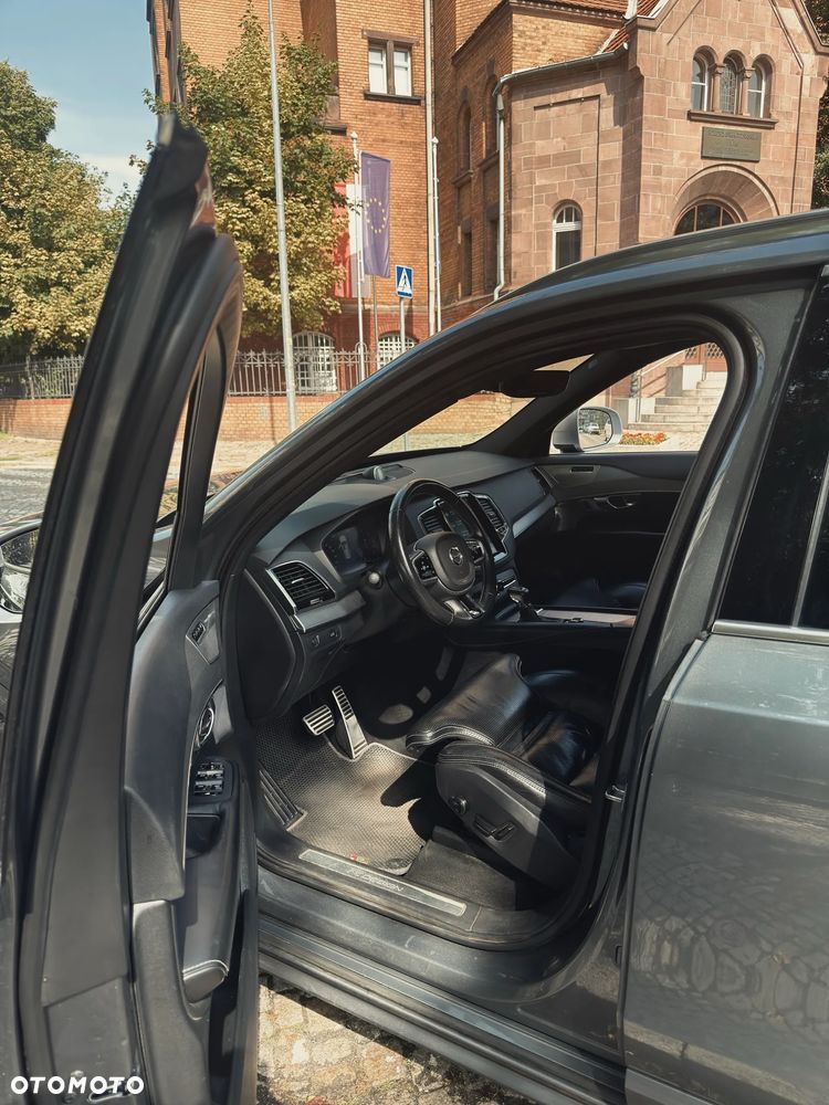 Volvo XC 90 D5 SCR AWD R-Design 7os - 10