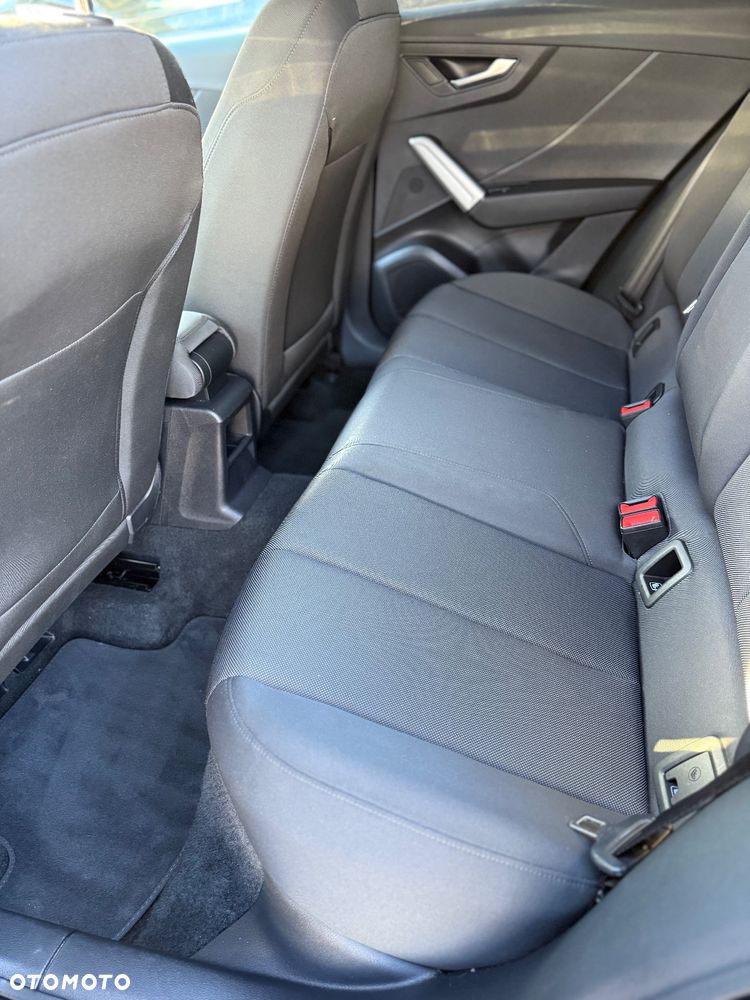 Audi Q2 35 TDI S tronic - 10