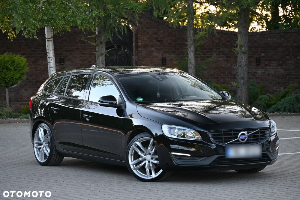 Volvo V60 D3 Geartronic Momentum - 39