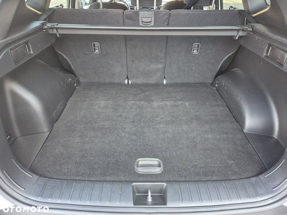 Hyundai Tucson 1.6 T-GDi HEV Smart 2WD - 22