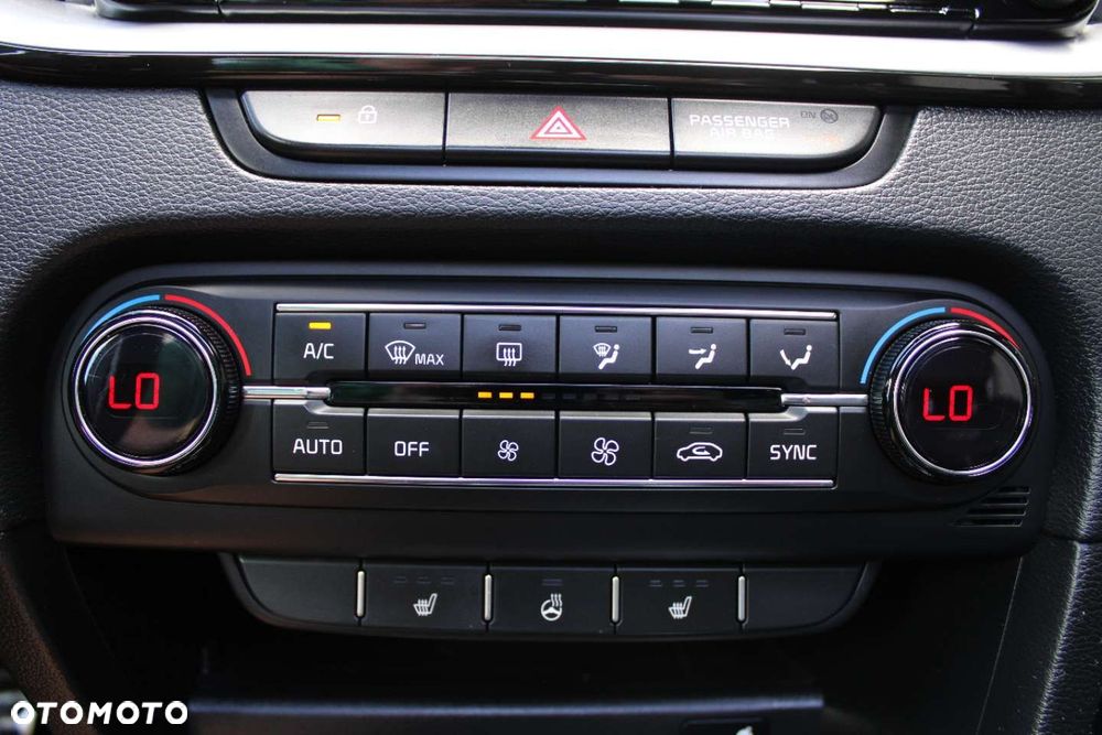 Kia ProCeed 1.6 CRDi DCT7 SCR GT LINE - 37