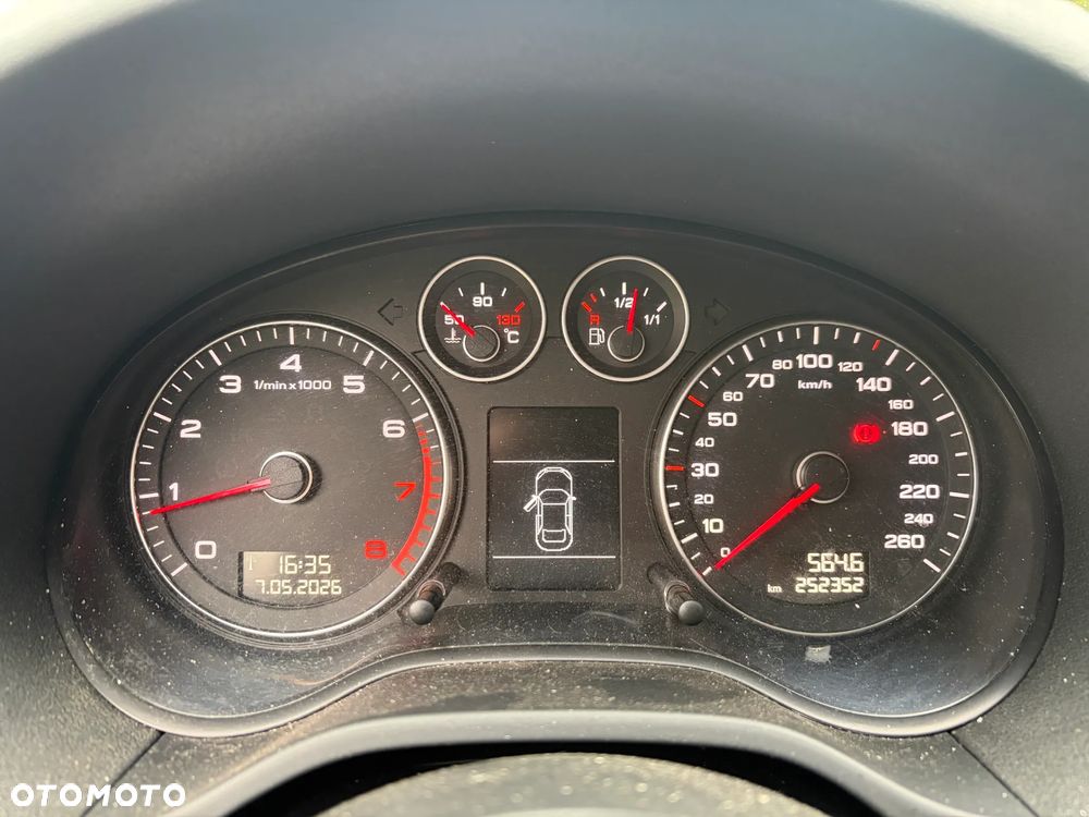 Audi A3 Sportback 1.4 TFSI Attraction - 12