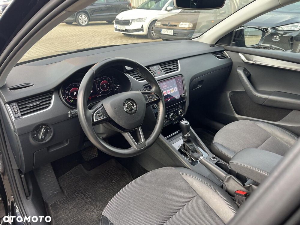 Skoda Octavia 1.5 TSI ACT Style DSG - 9