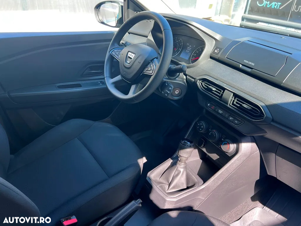 Dacia Logan ECO-G 100 Essential - 24