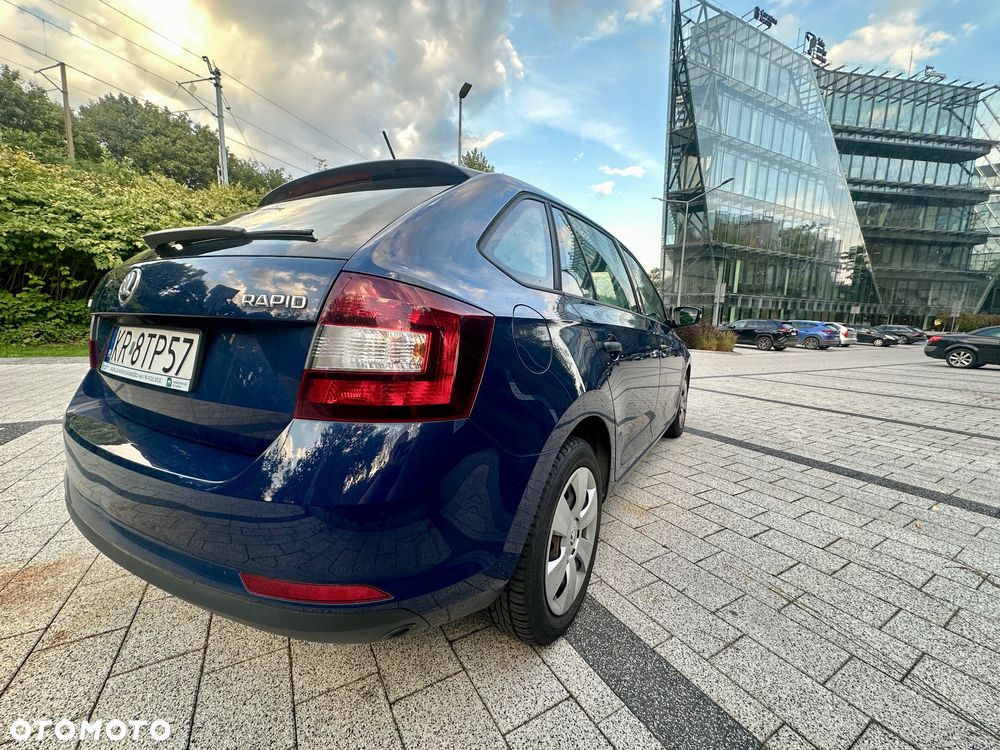 Skoda RAPID Spb 1.0 TSI Active - 5