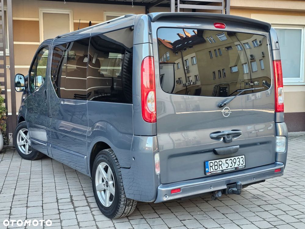 Opel Vivaro - 4