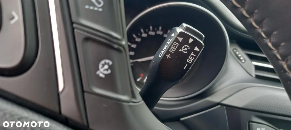 Toyota Avensis 1.8 Executive - 15