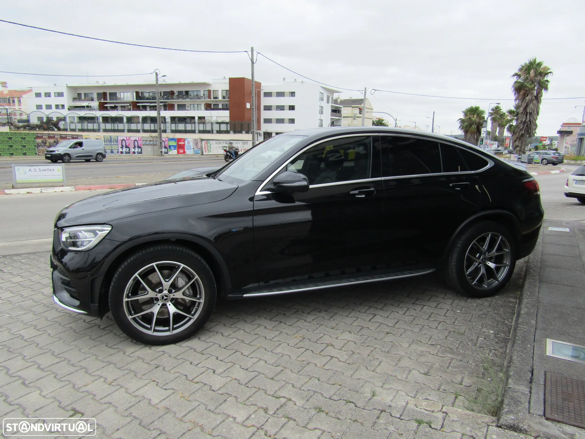 Mercedes-Benz GLC 300 de 4Matic - 10