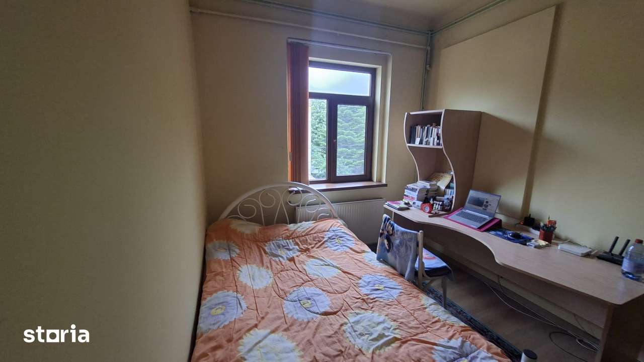 Vanzare un etaj de casă situat ultracentral — fotografia 3