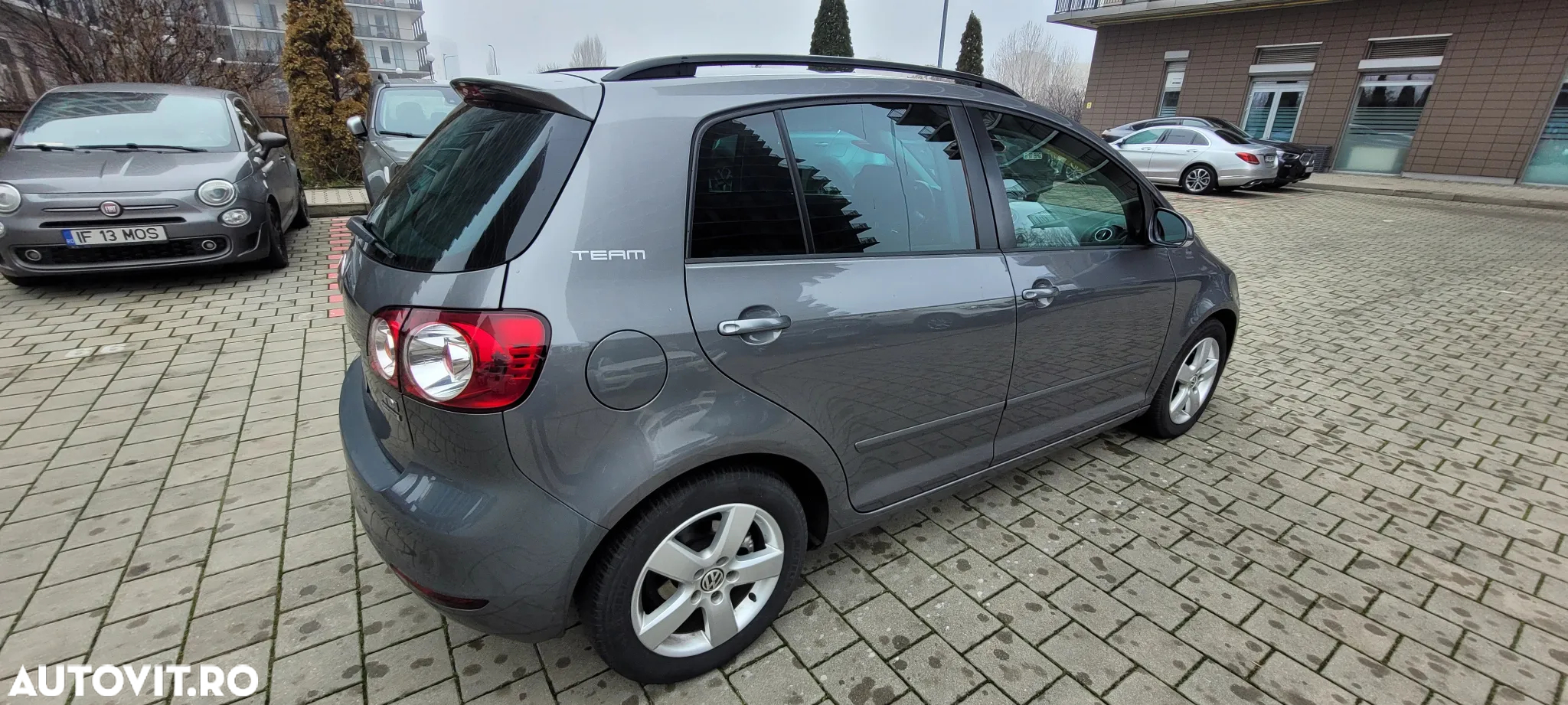 Volkswagen Golf Plus 1.6 TDI DPF Trendline - 28