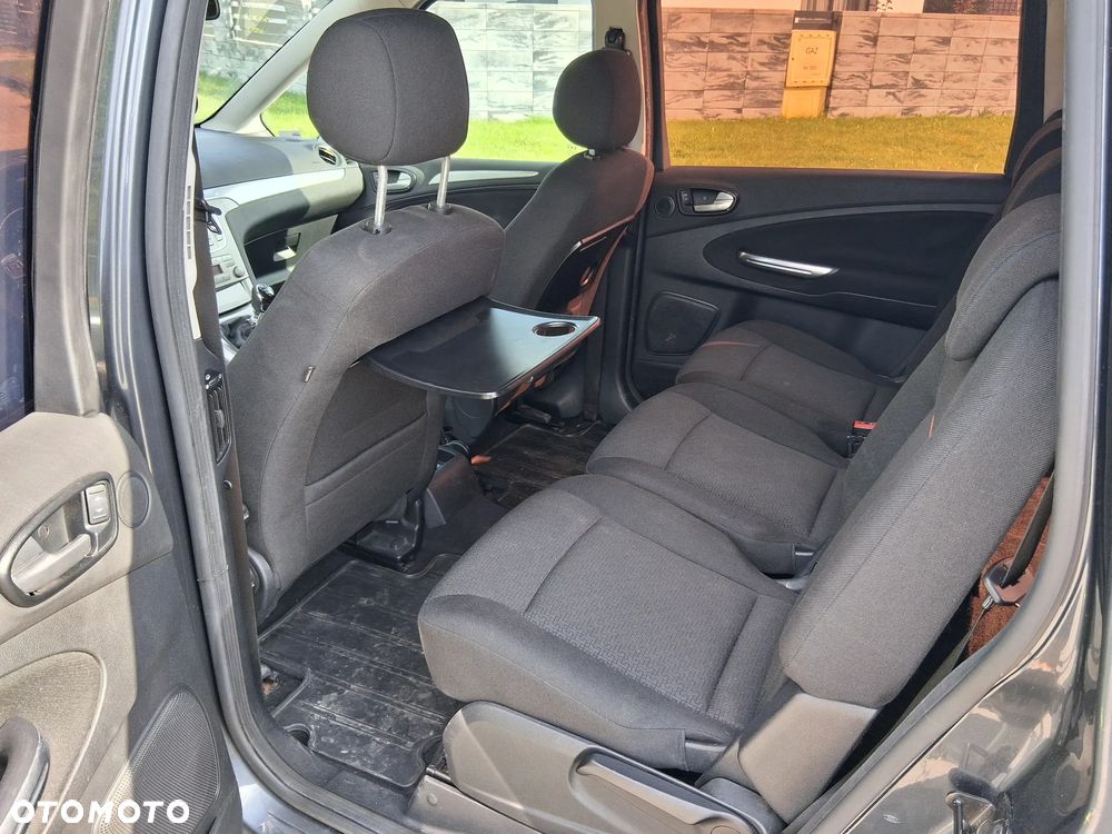 Ford Galaxy 2.0 TDCi Ambiente - 8