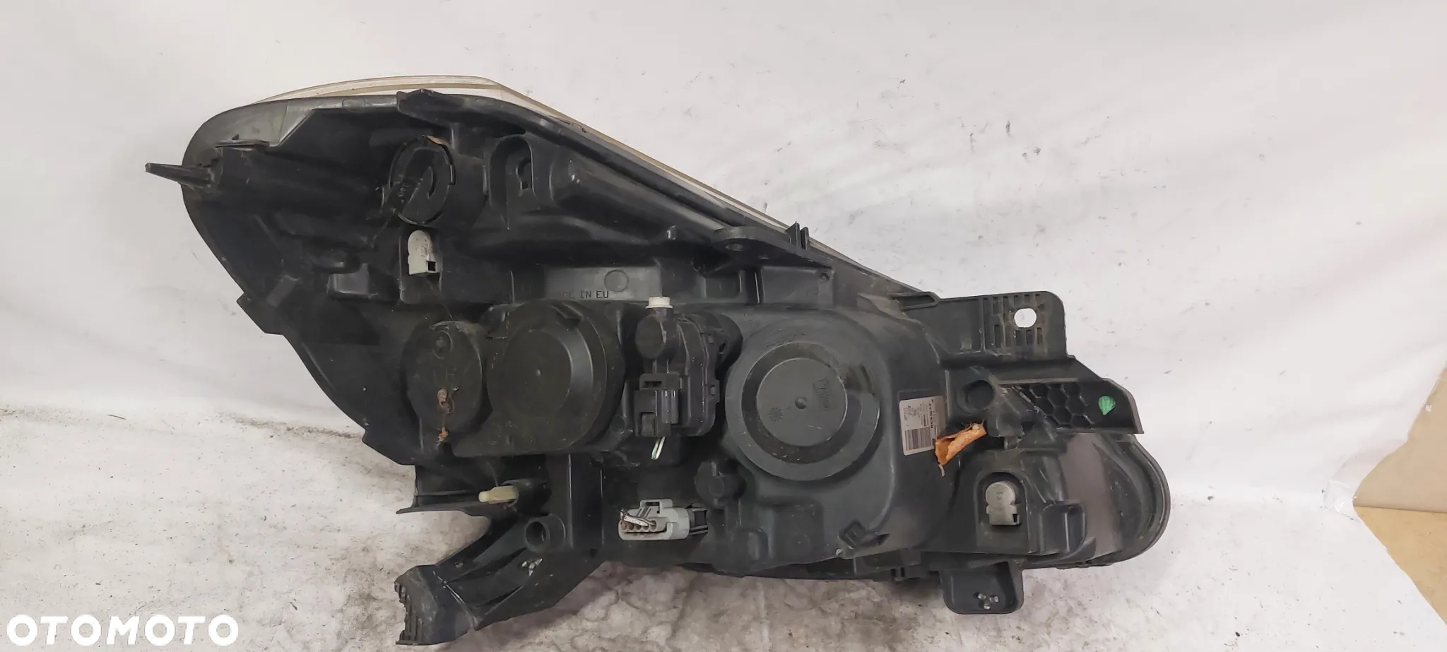 .  PRZOD PRZEDNIA LAMPA LEWA RENAULT CLIO 3 LIFT - 3