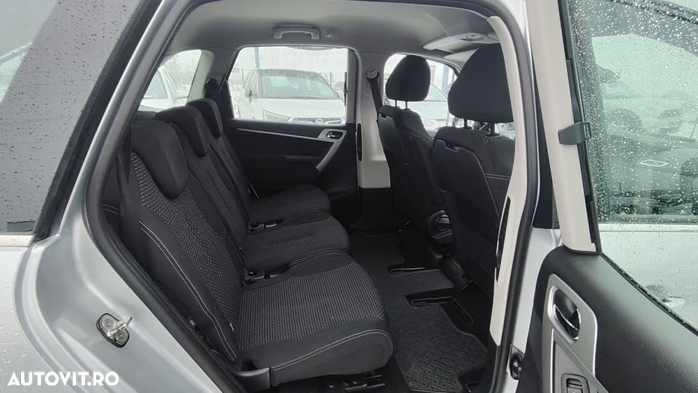 Audi A3 1.6 TDI ack (clean diesel) S line Sportpaket - 17