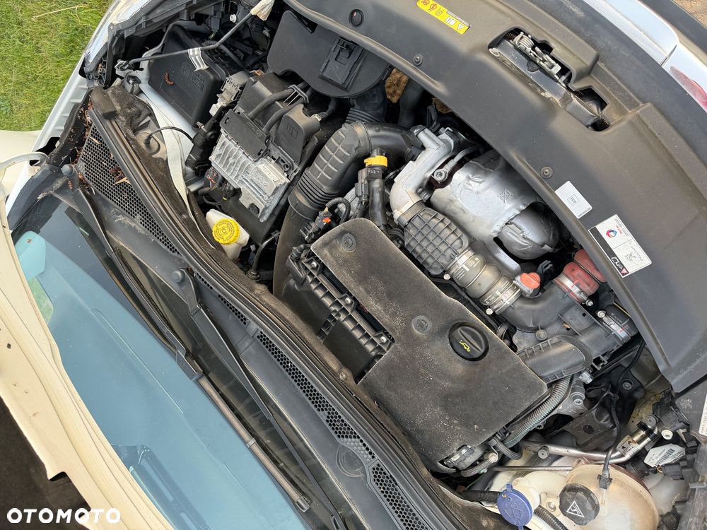 Peugeot 208 Blue-HDi 100 Stop&Start Active - 13
