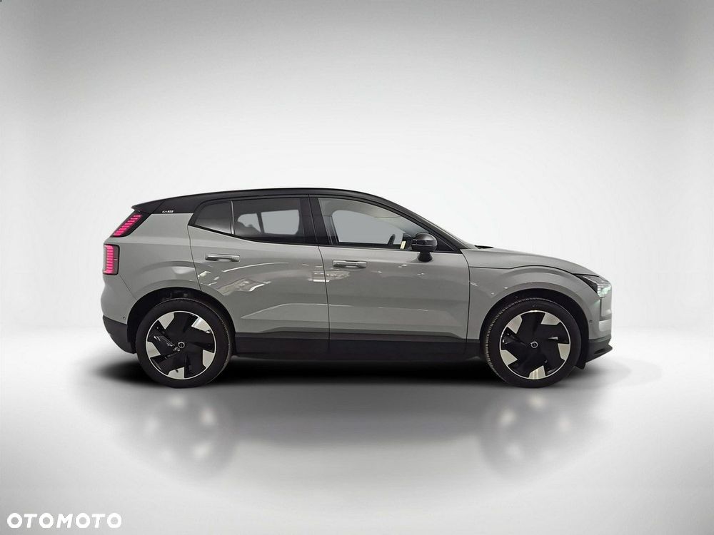 Volvo EX30 - 6