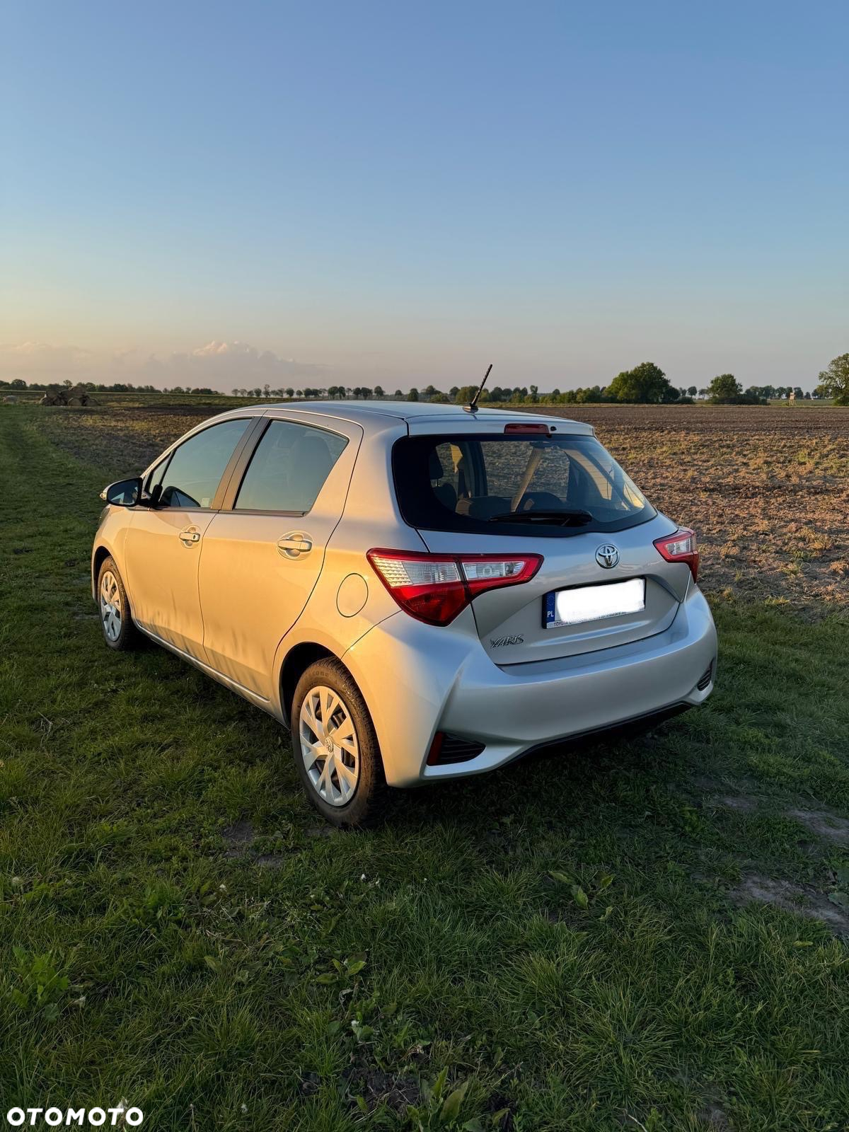 Toyota Yaris - 3
