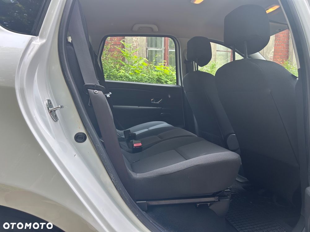 Renault Scenic 1.6 16V 110 TomTom Edition - 20