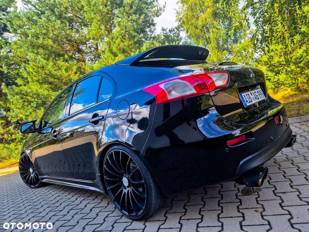 Mitsubishi Lancer 1.8 Intense - 17