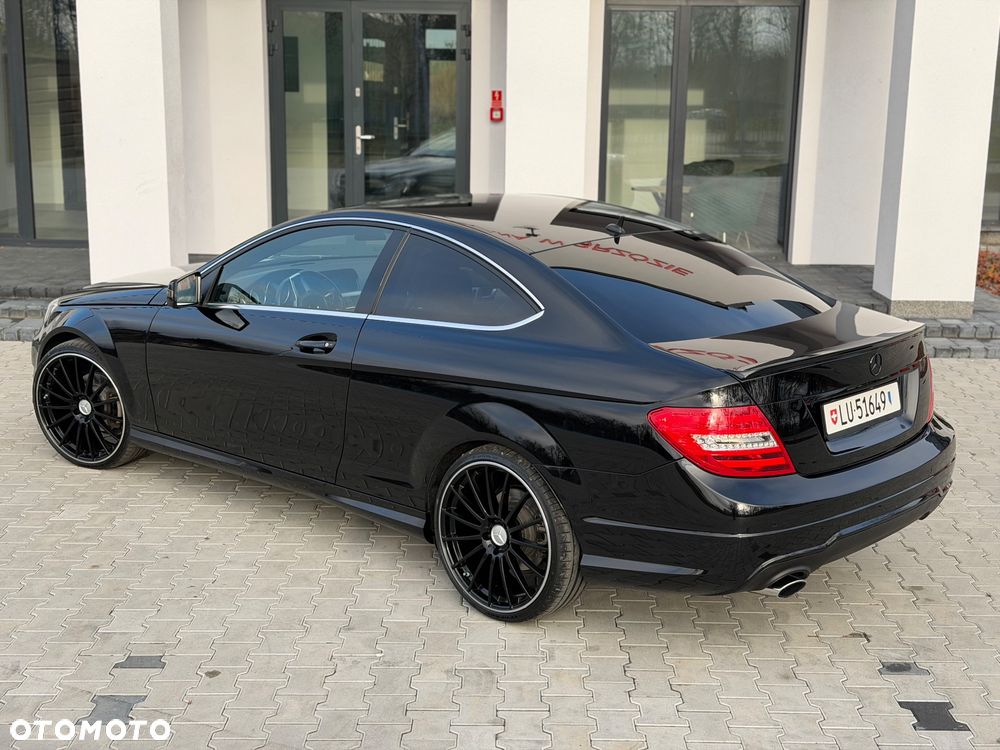 Mercedes-Benz Klasa C 200 7G-TRONIC Edition - 15