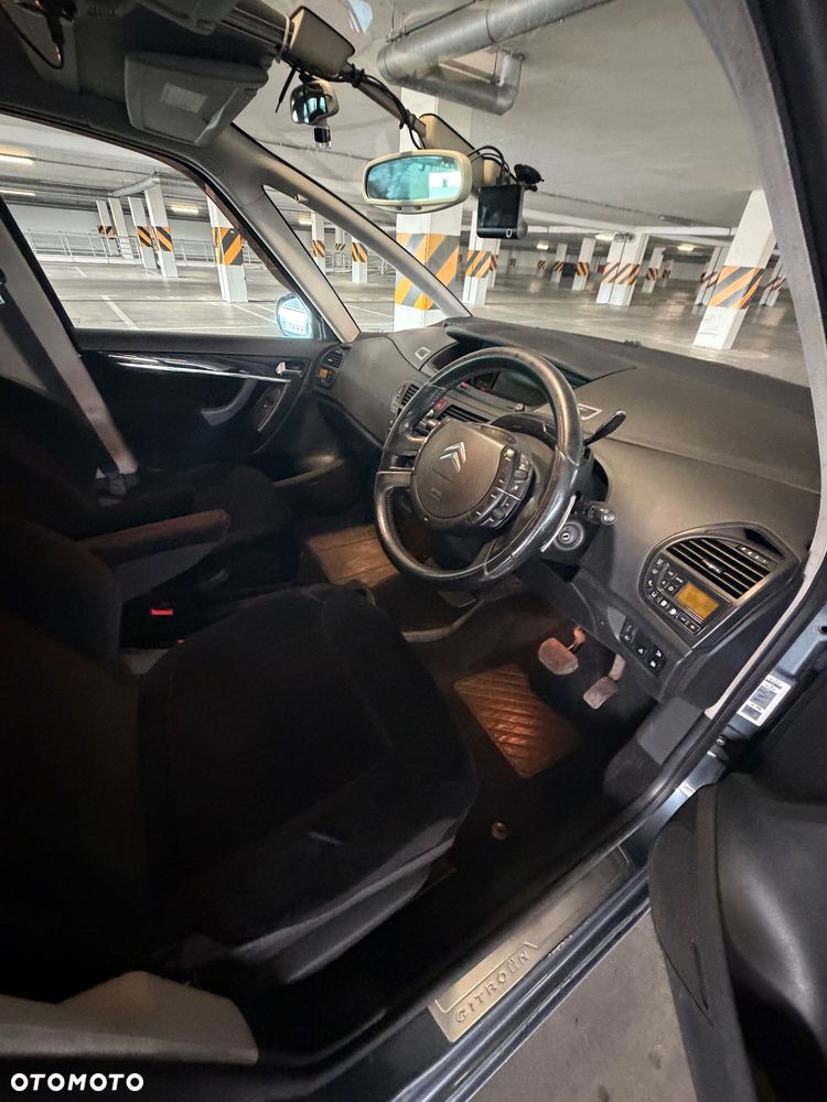 Citroën C4 Picasso - 11