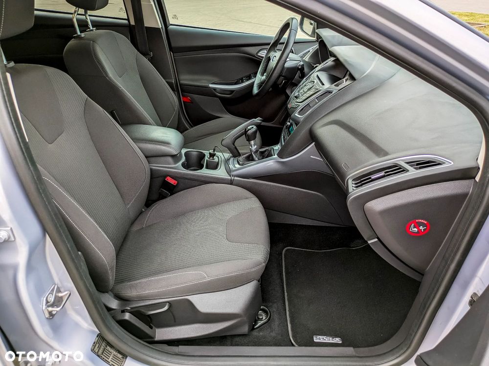 Ford Focus - 18