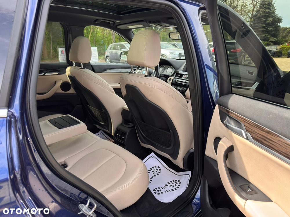BMW X1 xDrive25i xLine sport - 21