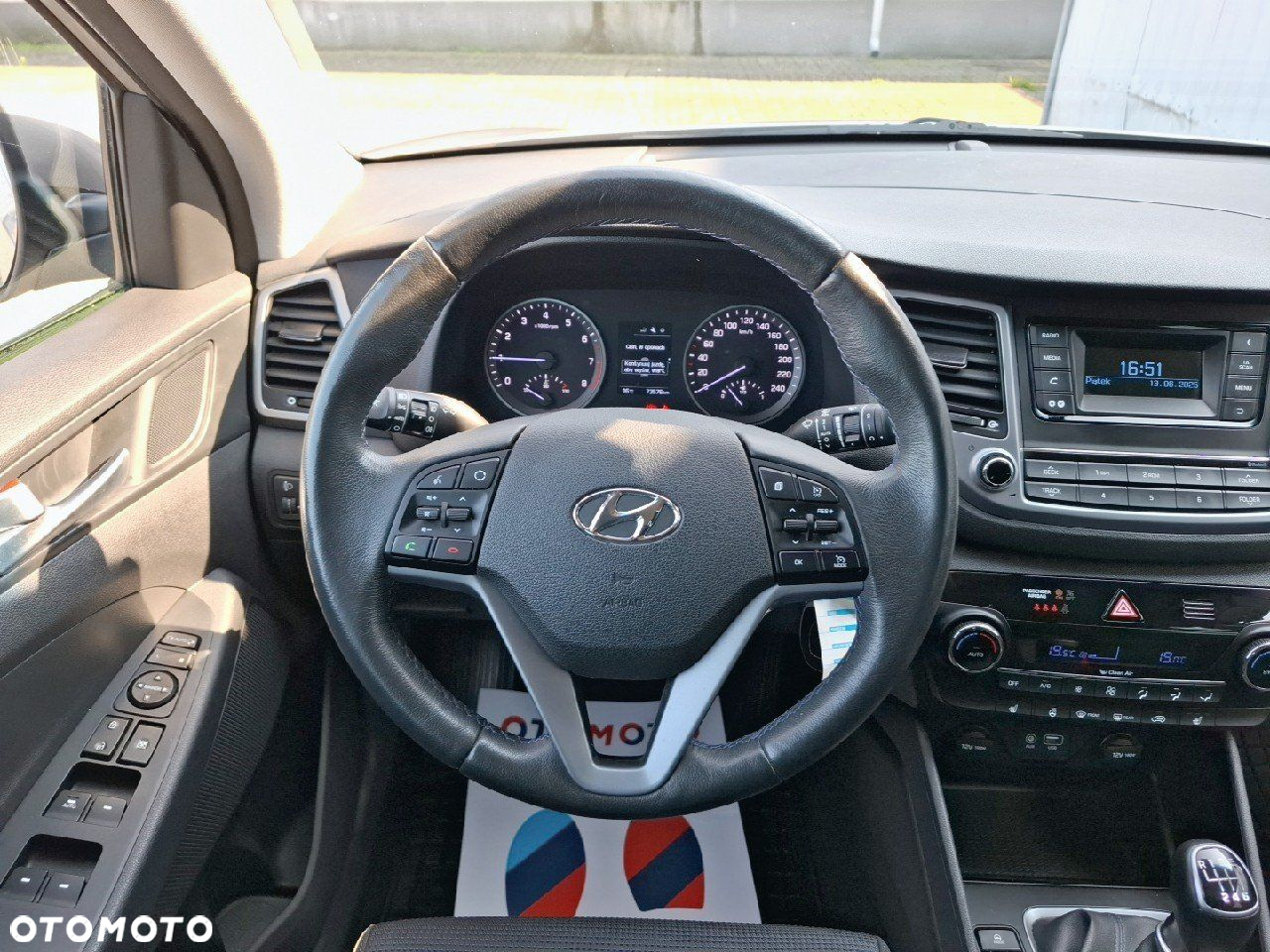 Hyundai Tucson 1.6 GDI BlueDrive Comfort 2WD - 9