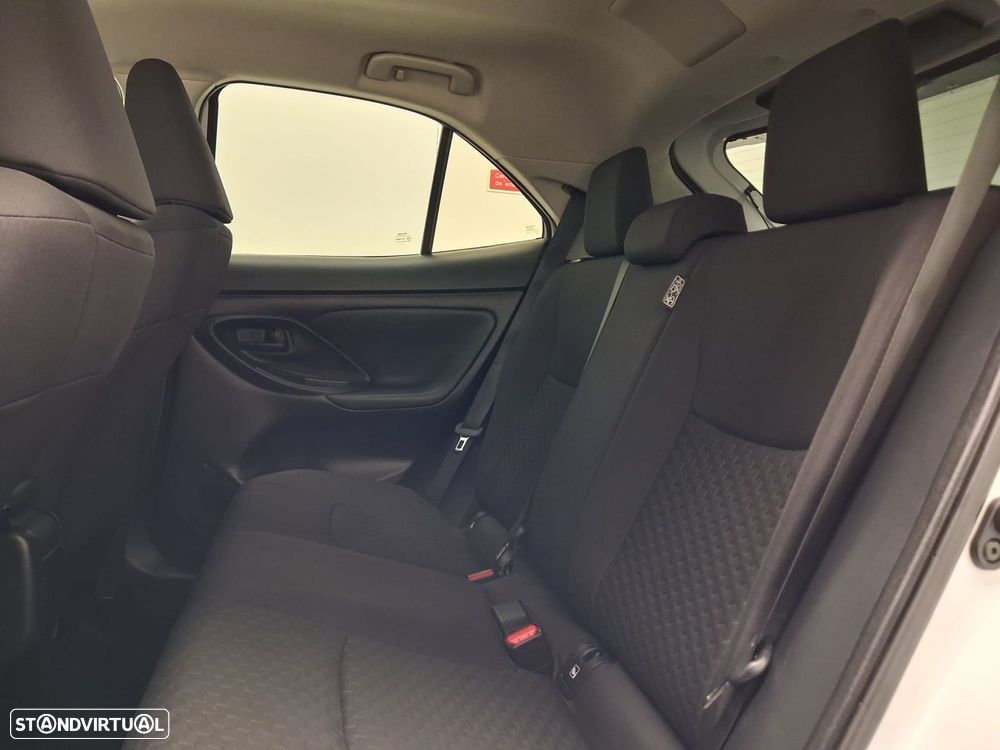 Toyota Yaris Cross 1.5 HDF Comfort Plus - 12