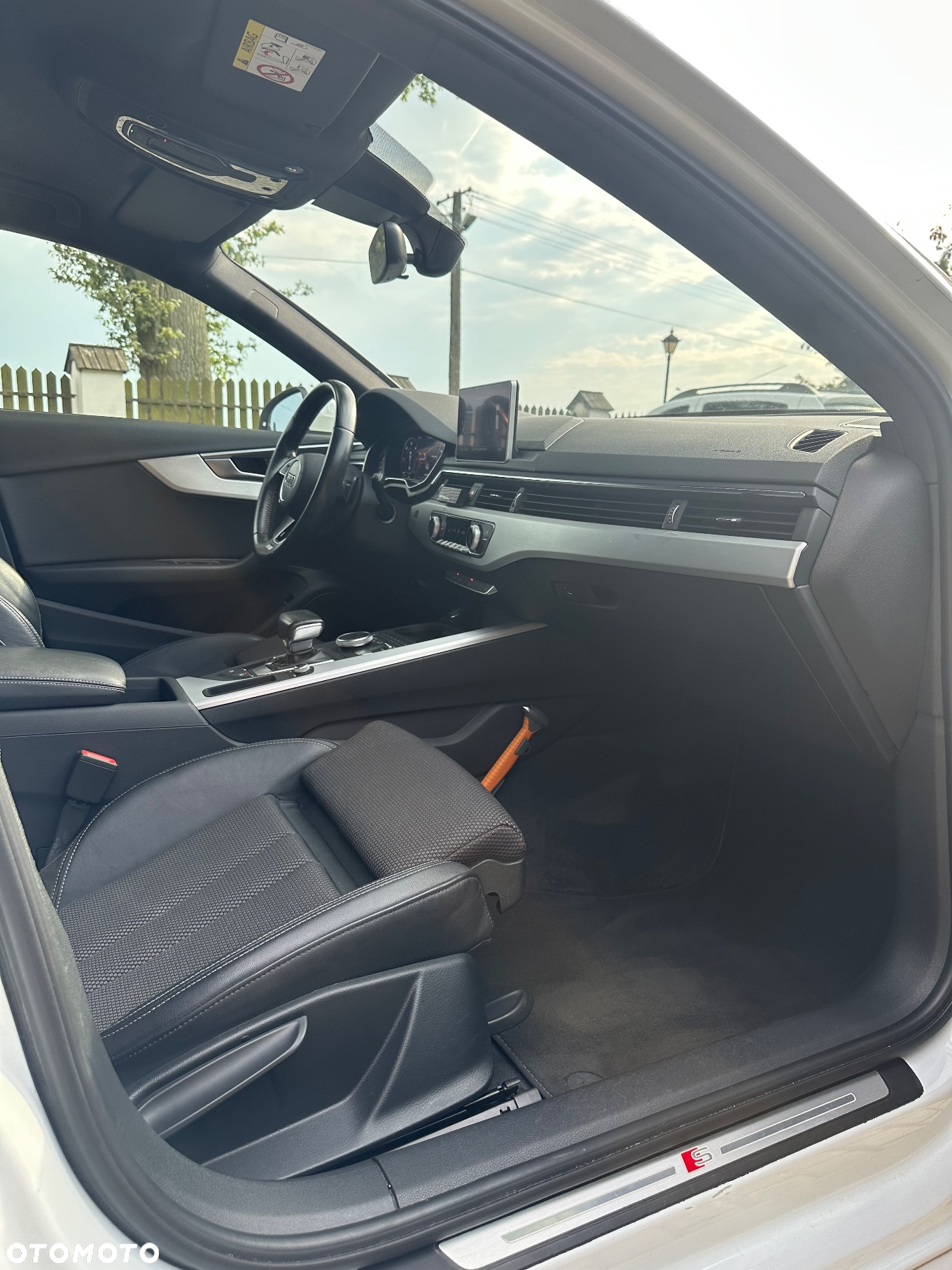Audi A4 2.0 TDI Sport S tronic - 13