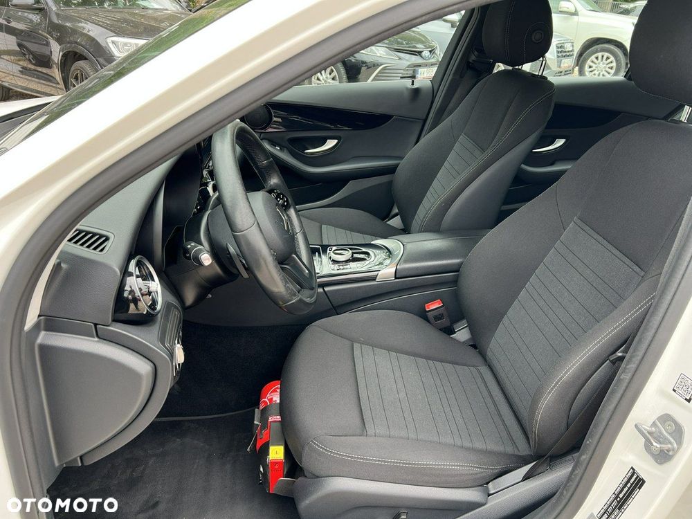 Mercedes-Benz Klasa C 220 d 9G-TRONIC - 9