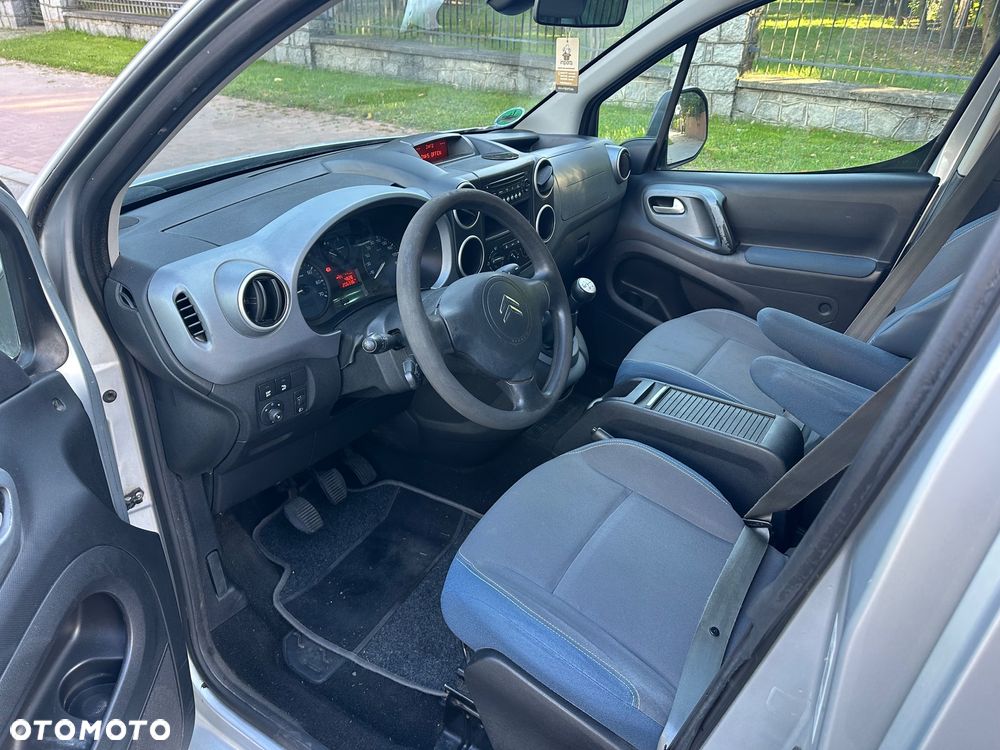 Citroën Berlingo II 1.6 HDi Multispace - 14