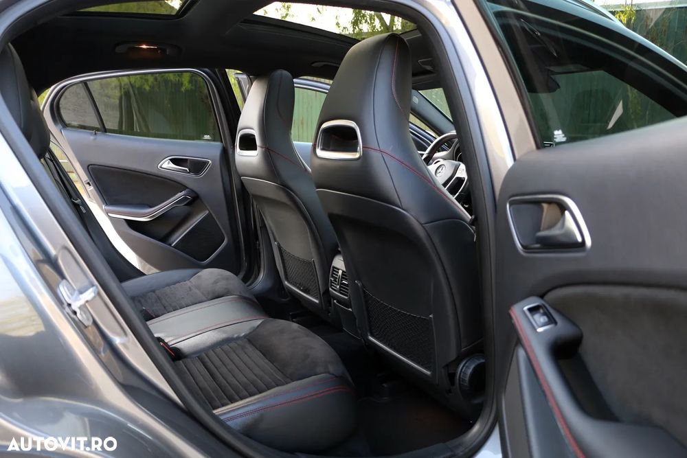 Mercedes-Benz GLA 220 CDI 4MATIC 7G-DCT AMG Line - 14