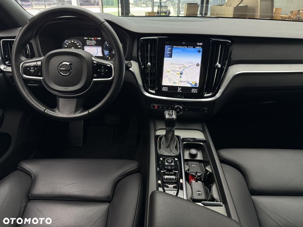 Volvo V60 D4 Inscription - 16