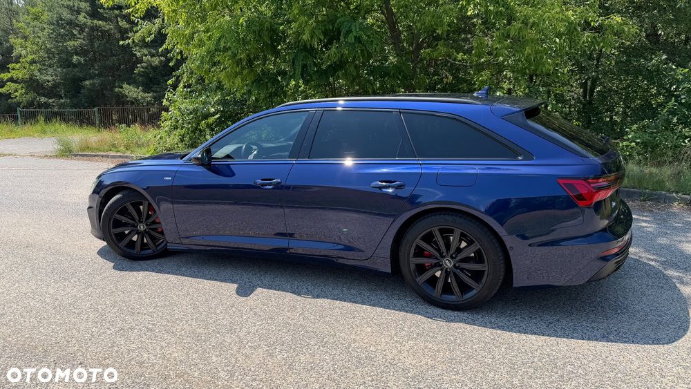 Audi A6 Avant e-tron - 13