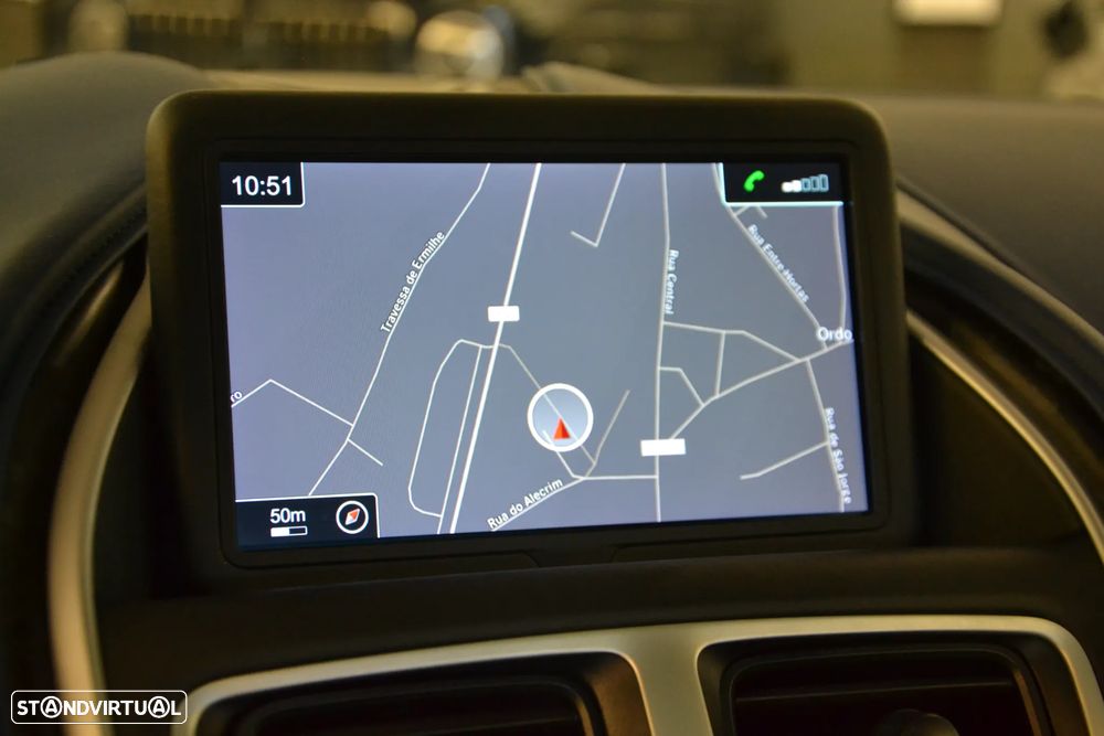 Aston Martin DB11 Coupé V12 Auto - 33