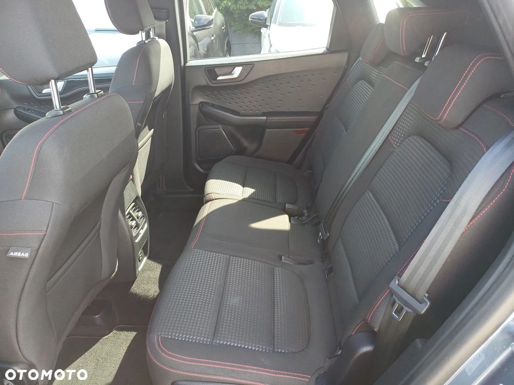 Ford Kuga 1.5 TDCi 2x4 ST-Line - 17