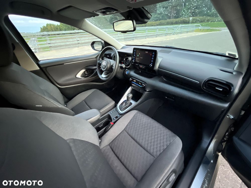 Toyota Yaris Hybrid 1.5 Executive - 10