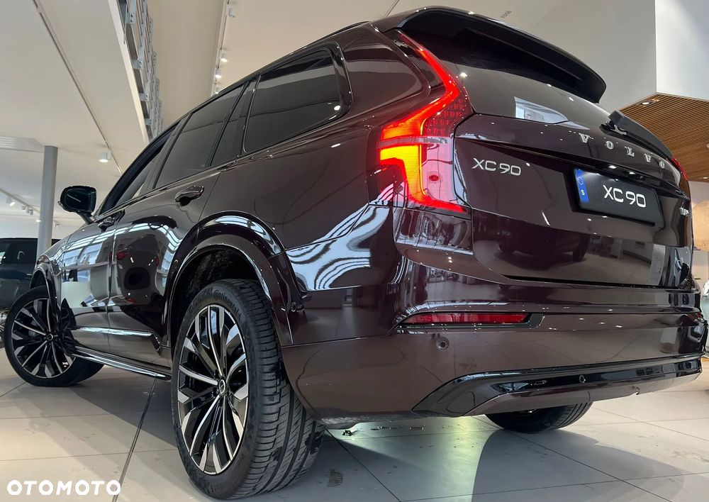 Volvo XC 90 - 8