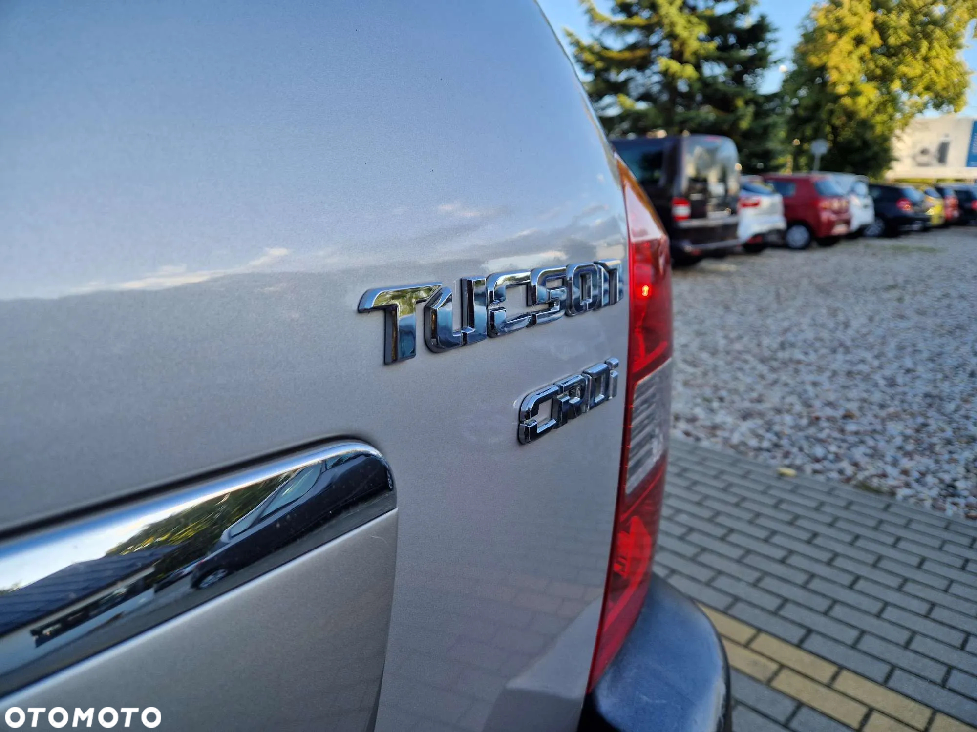 Hyundai Tucson 2.0 CRDi Elegance + - 24
