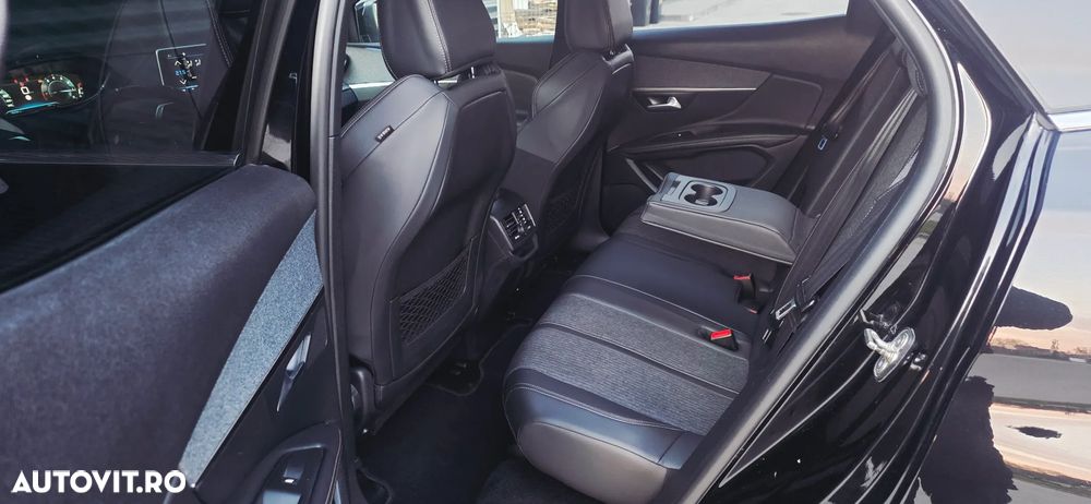 Peugeot 3008 1.2 PureTech Turbo S&S GT-Line - 13