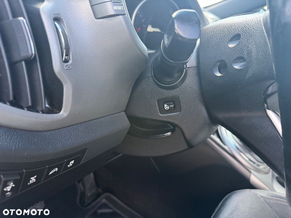 Kia Sportage 2.0 CRDI 4WD Attract - 14
