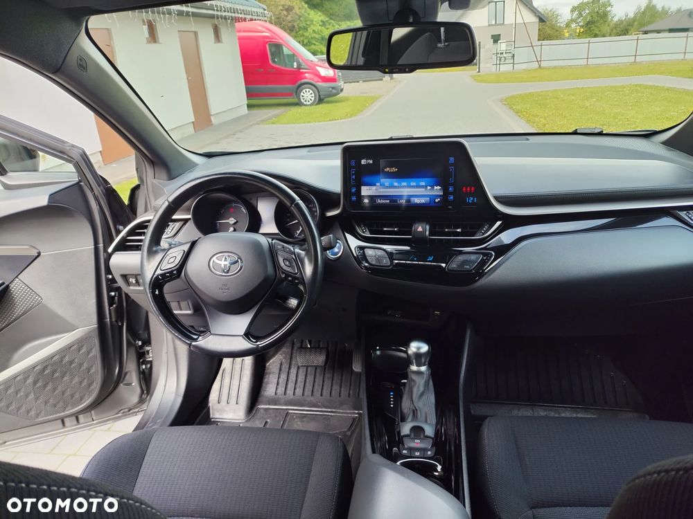 Toyota C-HR - 9