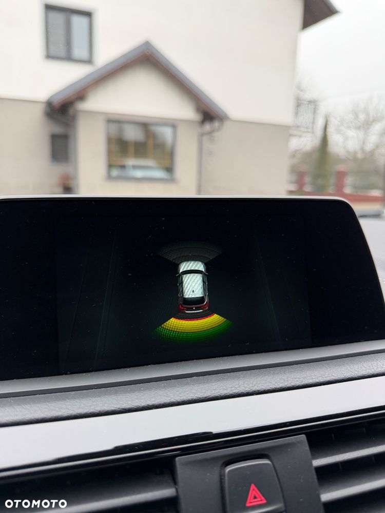 BMW Seria 1 120d Sport Line Shadow - 40