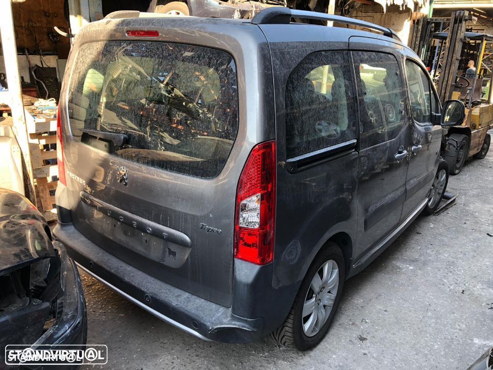Peugeot Partner Tepee 1.6 Hdi de 2011 para peças - 1
